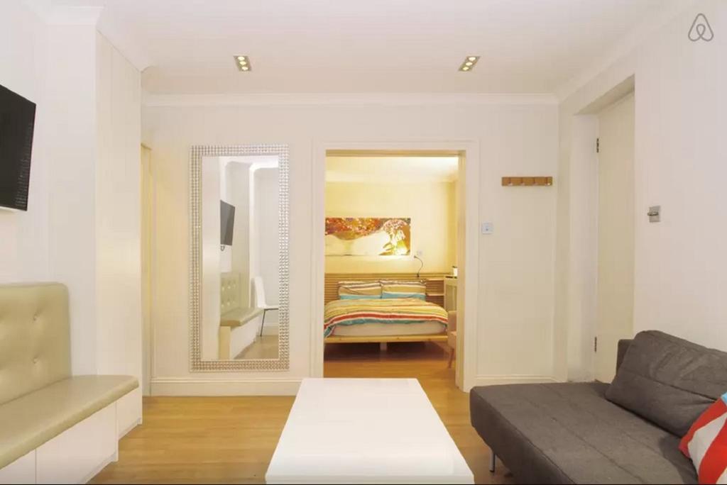 Notting Hill Gardens Apartments London Room photo